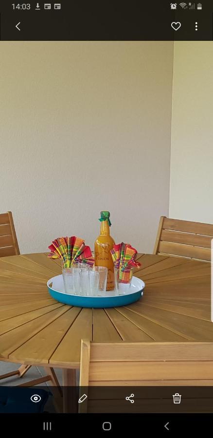 Villa Lovado Avec Jacuzzi サン・フランソワ エクステリア 写真